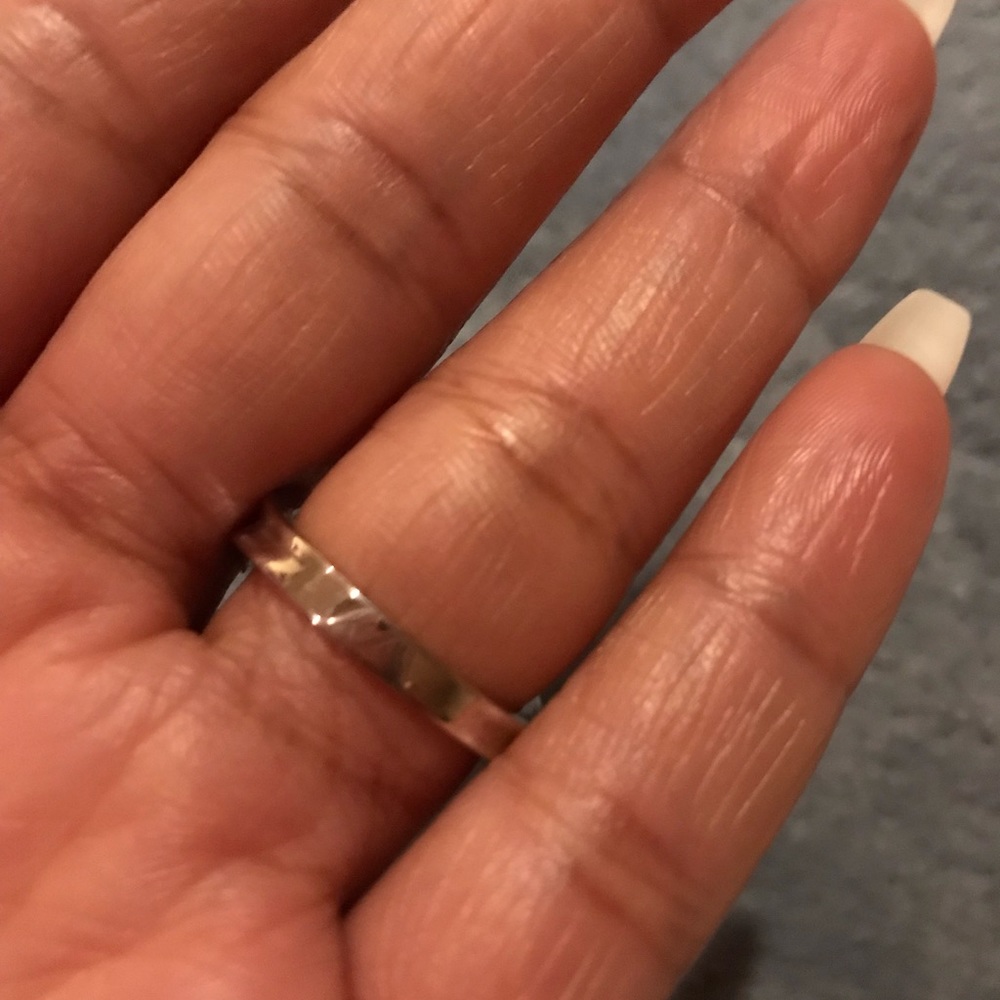 💥BNWT Ring💥 - Picture 5 of 8